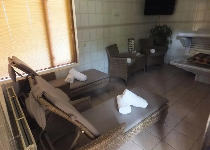 Charme Overbosch فندق