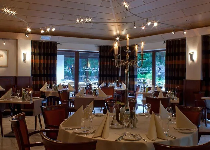 Charme Overbosch فندق 3*