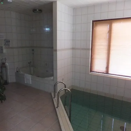 Charme Overbosch 3*