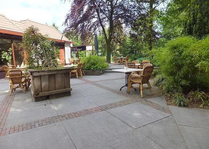 Charme Overbosch خارديرن