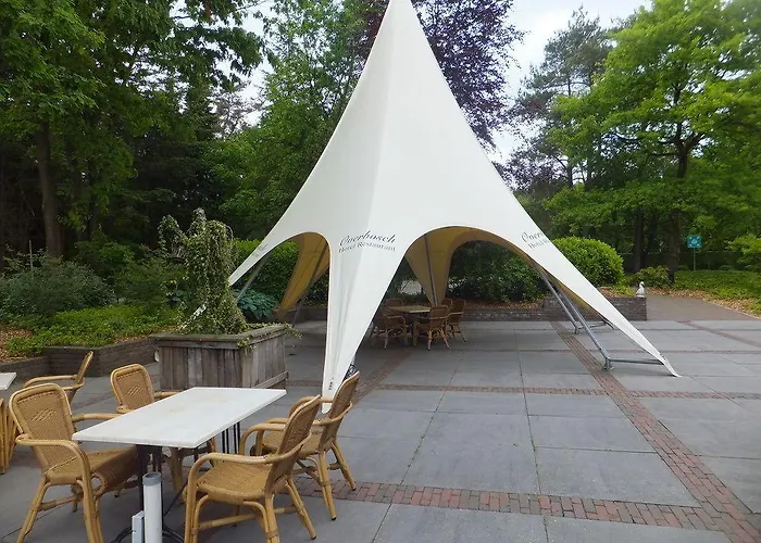 Charme Overbosch فندق 3*