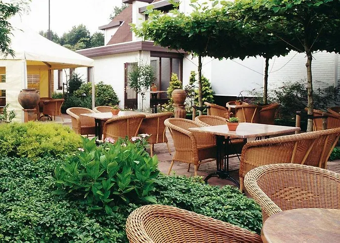 فندق Charme Overbosch 3*